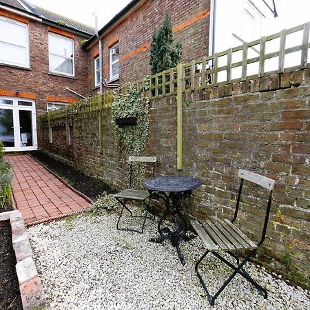 Quirky Spacious Ground Floor Victorian Garden Flat Worthing Exteriér fotografie